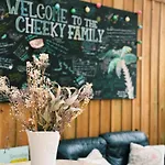 Auberge de jeunesse Cheeky Family Surf House Lacanau