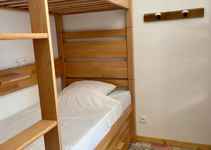 Hostel Cheeky Family Surf House
